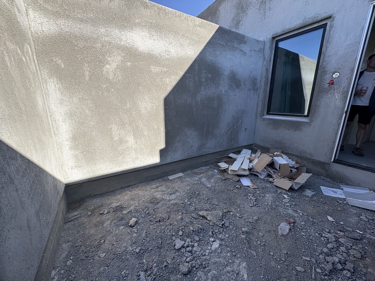 Guest courtyard before